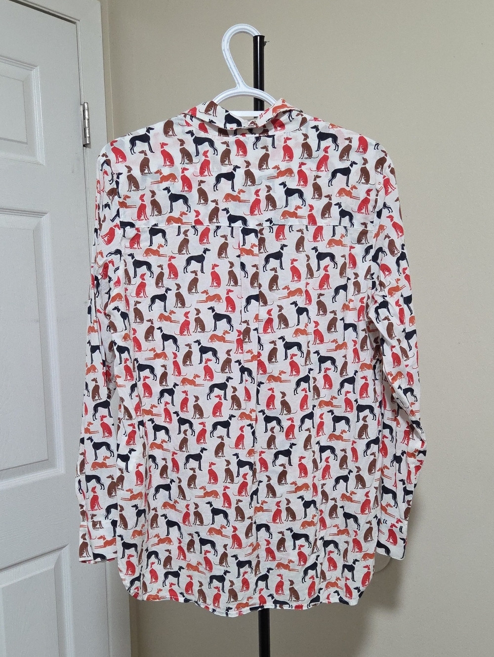 Olsen Men’s White Multicolor Dog Print Cotton Blend Button Down Shirt Casual - Picture 9 of 11